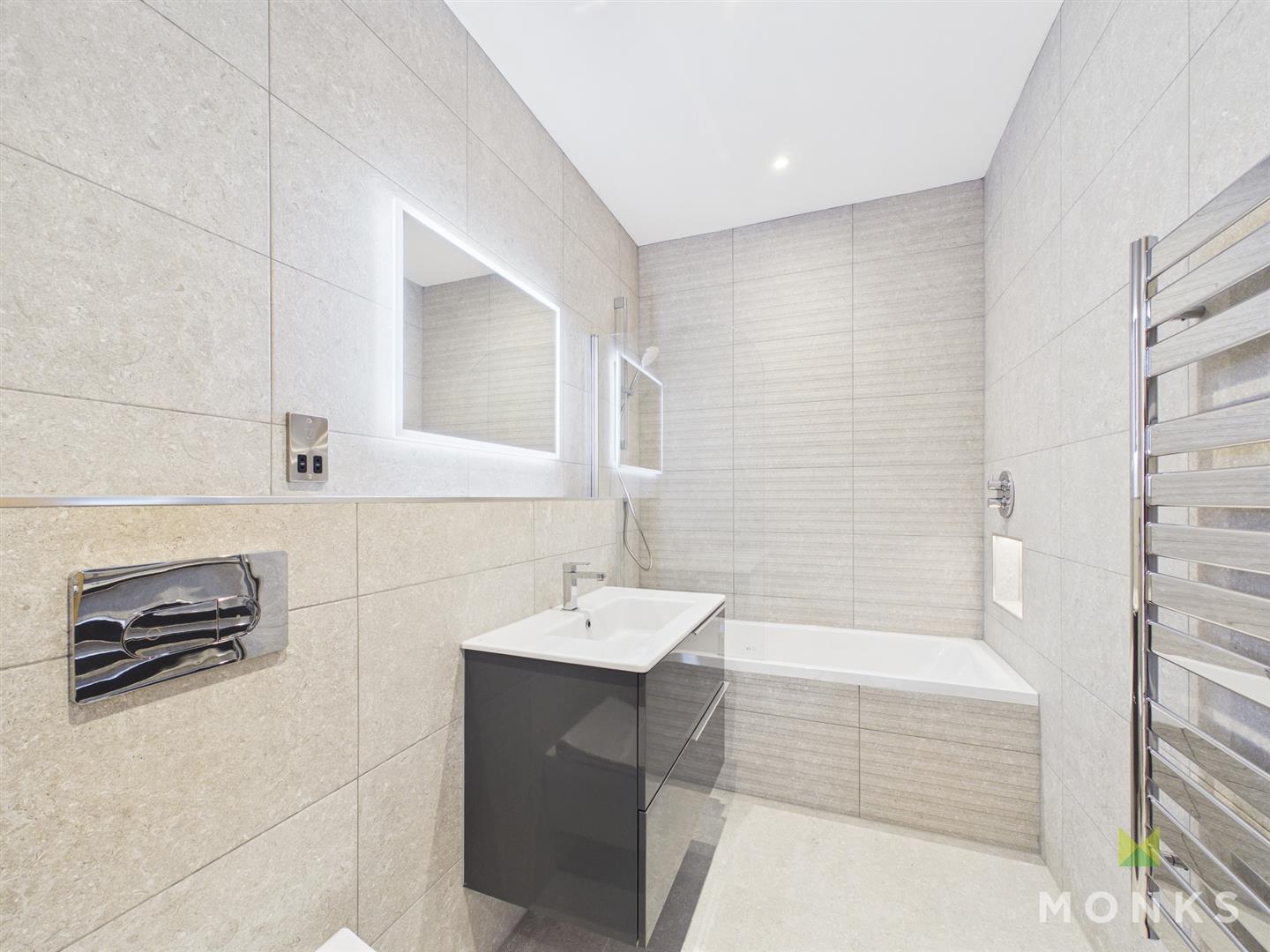 Apartment 25 Old Coleham Court, Shrewsbury, SY3 7BS SSTC